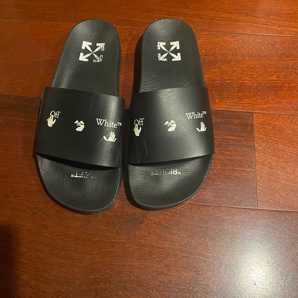 Off White Drowning Man Logo Slides - Picture 1 of 2